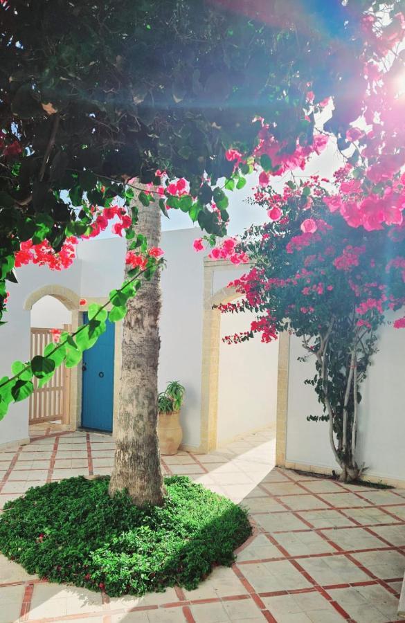 Hotel Villa Soleil Сиди-Кауки Экстерьер фото
