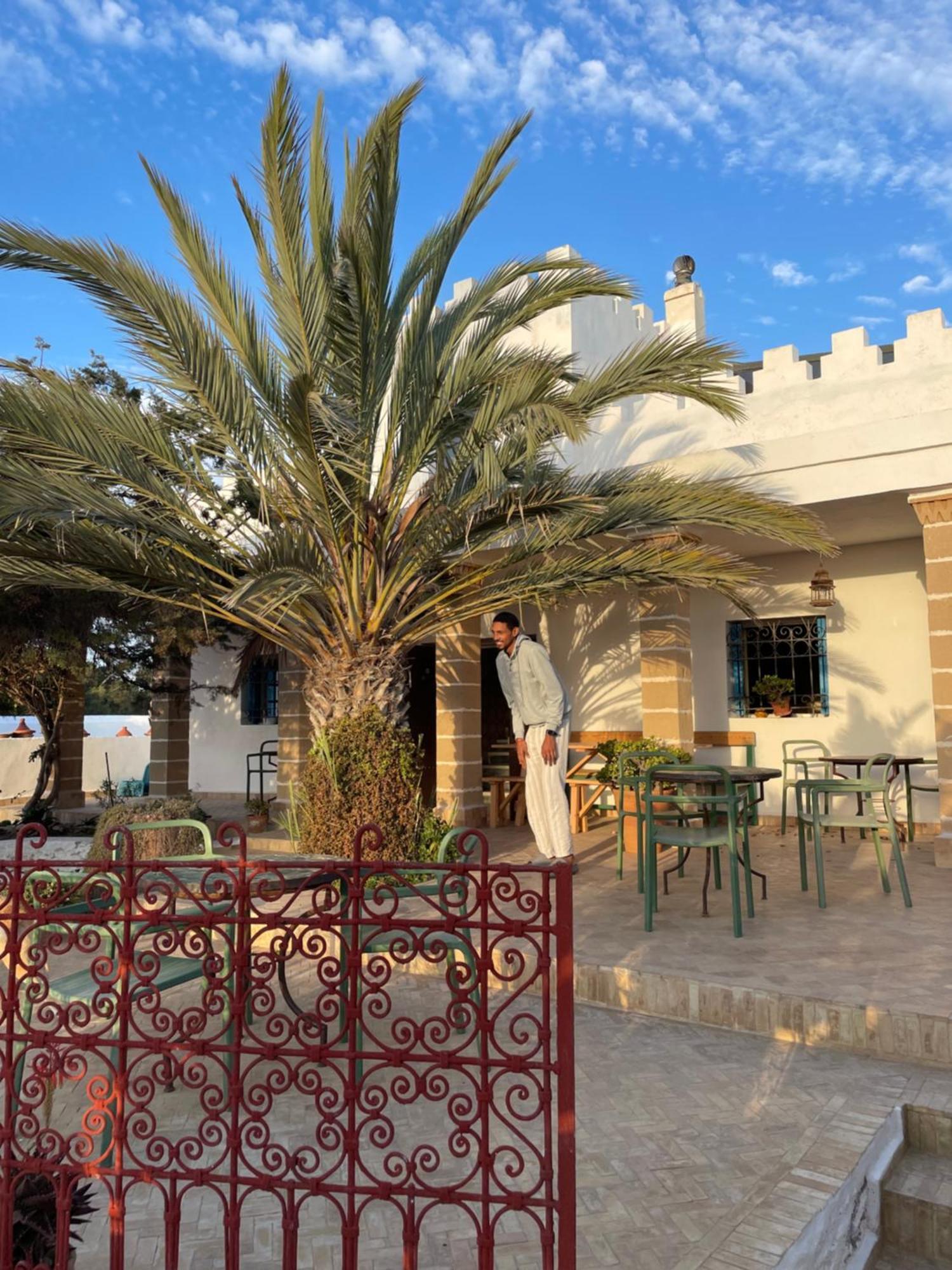 Hotel Villa Soleil Сиди-Кауки Экстерьер фото